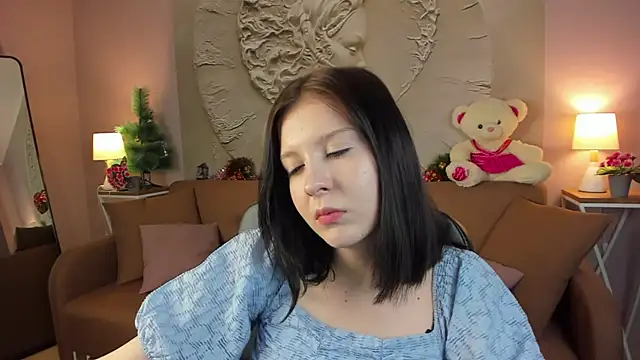 AmeliaVon online show from January 5, 1:04 pm