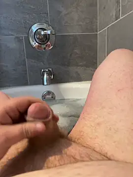 Snapshot of Ucsamiam chatting on April 1, 2:12 am Ucsamiam online show from April 1, 2:12 am