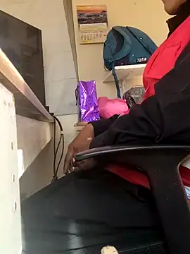 securityhot online show from January 4, 8:37 pm