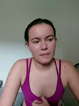 camillebr online show from January 13, 3:26 pm