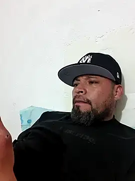 Snapshot of VDorseJHill6 chatting on February 9, 5:00 am VDorseJHill6 online show from February 9, 5:00 am