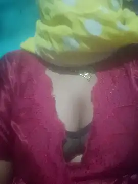 YourHotRandi online show from January 8, 5:59 pm