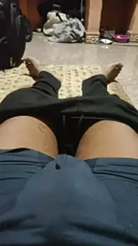 Snapshot of Anish4321@xh chatting on April 10, 5:28 pm Anish4321xh online show from April 10, 5:28 pm