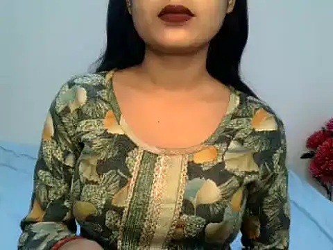 Snapshot of SIYA_MAVI chatting on January 6, 7:09 am SIYA MAVI online show from January 6, 7:09 am