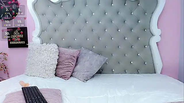 Diva Smith02 online show from January 31, 6:14 pm