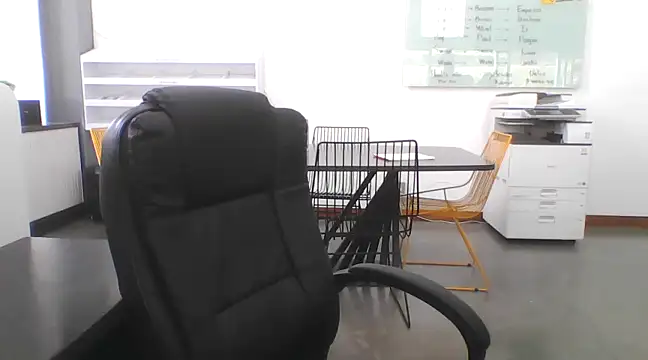 Snapshot of jonatanl31 chatting on January 17, 6:44 pm jonatanl31 online show from January 17, 6:44 pm