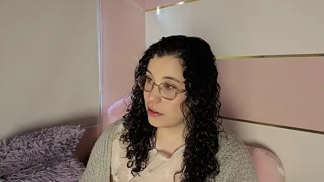 Charlotte  Miller online show from November 10, 11:42 am