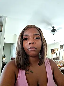 Snapshot of Sade_summer chatting on January 7, 7:38 pm Sade summer online show from January 7, 7:38 pm