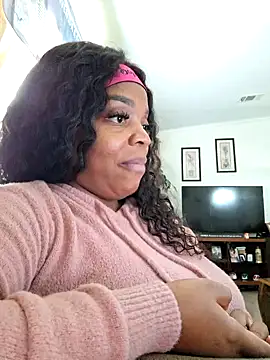 Snapshot of Sade_summer chatting on January 22, 6:10 pm Sade summer online show from January 22, 6:10 pm
