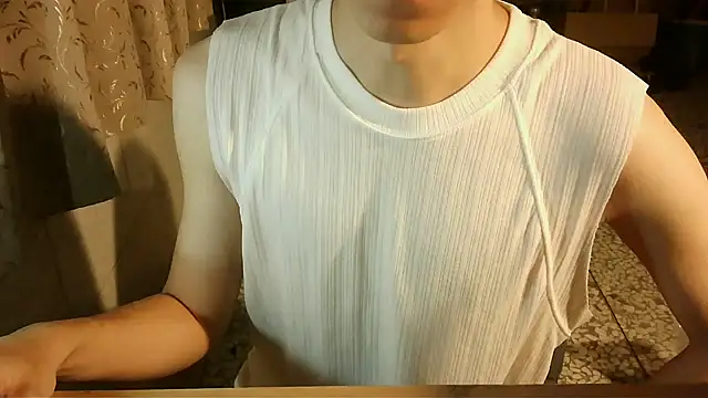 KYU890428 online show from March 15, 5:41 pm