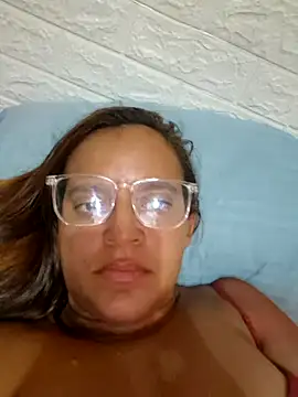 AliceRuivinha2 online show from March 9, 12:53 pm