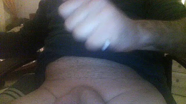 Snapshot of Patrickhound chatting on March 13, 2:18 am Patrickhound online show from March 13, 2:18 am
