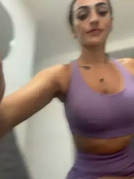 Samantha bigboobs online show from February 16, 6:59 pm