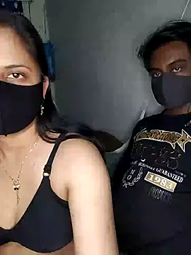 Hot Nila online show from January 31, 5:42 pm