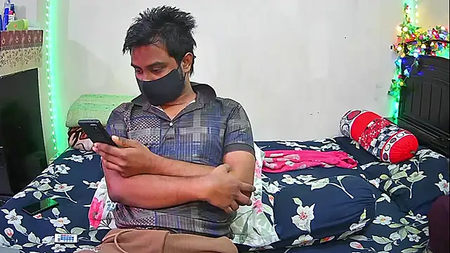 Hot Nila online show from February 7, 4:16 am