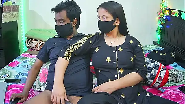 Hot Nila online show from February 24, 5:49 am