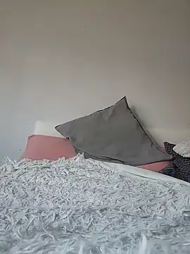 RyleeSherry online show from February 21, 3:32 pm