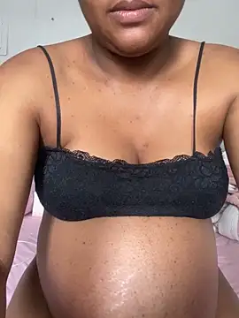 Mariaapimentinha online show from December 18, 11:49 am