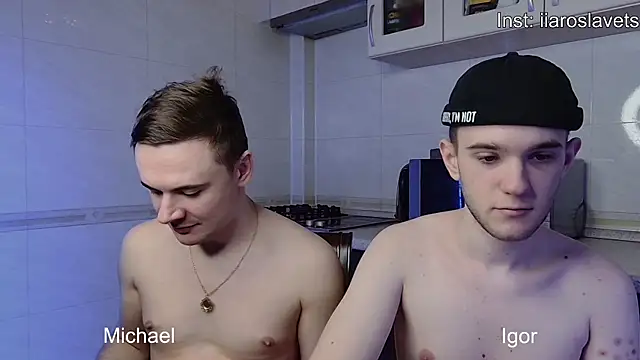 Snapshot of michael_sexdevil chatting on January 26, 6:58 pm michael sexdevil online show from January 26, 6:58 pm