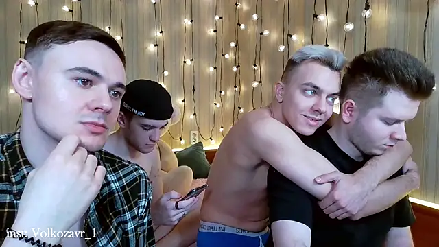Snapshot of michael_sexdevil chatting on February 2, 6:42 pm michael sexdevil online show from February 2, 6:42 pm
