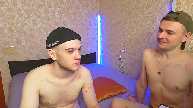 Snapshot of michael_sexdevil chatting on February 25, 1:28 pm michael sexdevil online show from February 25, 1:28 pm