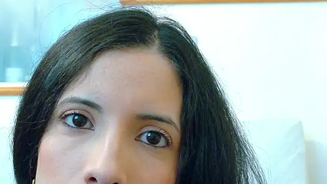 amabel zambrano online show from February 18, 8:49 am