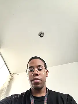 Snapshot of THEGOATHL chatting on October 8, 7:22 pm THEGOATHL online show from October 8, 7:22 pm