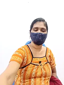 Snapshot of Lucky-Deepthi chatting on February 17, 4:04 pm Lucky-Deepthi online show from February 17, 4:04 pm