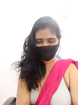 Lucky-Deepthi online show from November 17, 8:14 pm