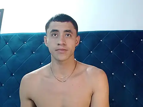 Snapshot of Cris_steban1 chatting on February 6, 11:19 pm Cris steban1 online show from February 6, 11:19 pm