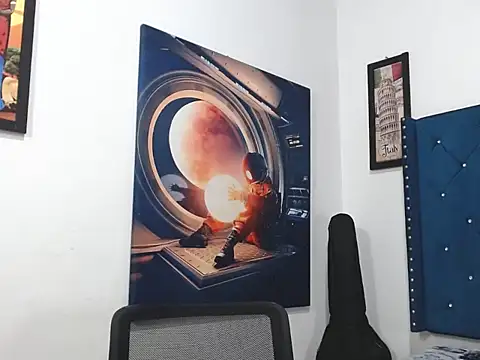 Snapshot of Cris_steban1 chatting on February 20, 5:48 am Cris steban1 online show from February 20, 5:48 am