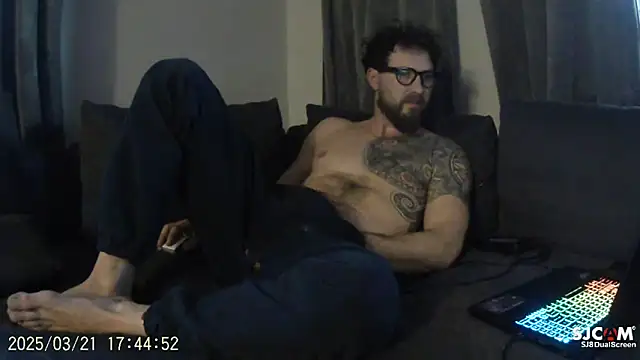 realdilf online show from March 21, 4:43 pm