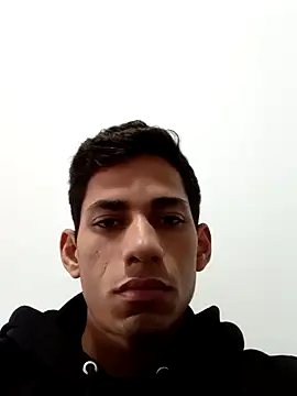 Snapshot of Mikeherz777 chatting on January 7, 3:23 pm Mikeherz777 online show from January 7, 3:23 pm