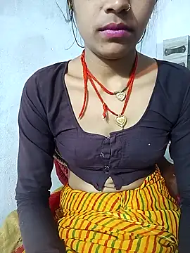 Snapshot of Amaya_Bajwa chatting on February 24, 6:16 am Amaya Bajwa online show from February 24, 6:16 am