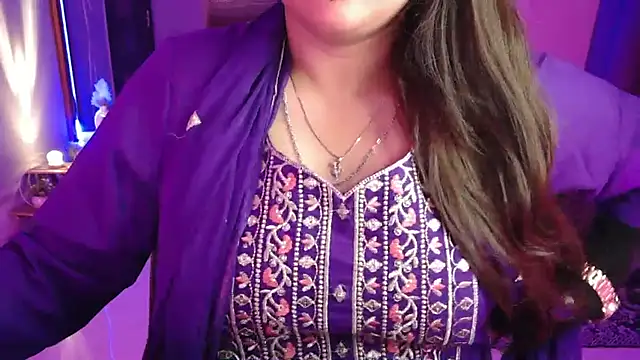 Mitikaa online show from October 13, 8:09 pm