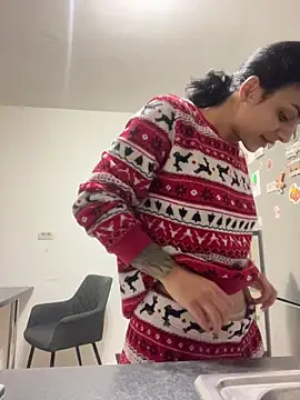 NNNoire online show from December 3, 5:22 pm