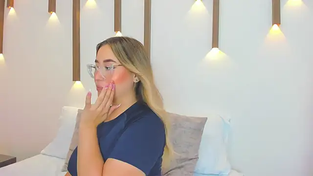 antonella cutie  online show from March 10, 3:30 pm