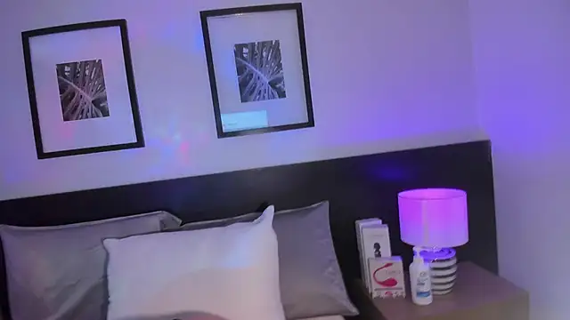 vi anaya online show from February 4, 12:22 pm