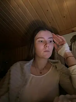 mewKate online show from January 9, 3:48 pm