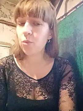 Calibers2932 online show from February 6, 1:32 pm