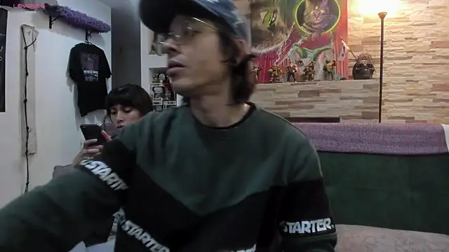 Snapshot of shamelesss_ chatting on February 27, 2:55 am shamelesss online show from February 27, 2:55 am