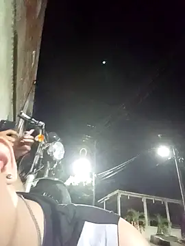 the queen of street online show from January 30, 2:06 am