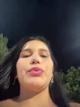 the queen of street online show from April 8, 2:44 am