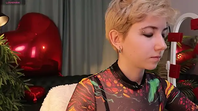 Aurora First online show from February 15, 3:06 pm