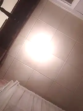 Lauren Amabel online show from January 5, 4:59 pm