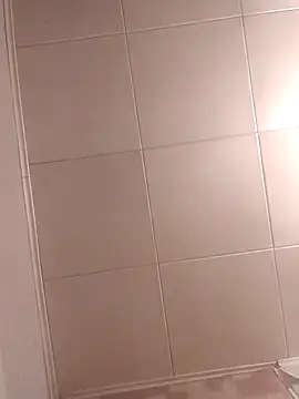 Lauren Amabel online show from January 7, 9:35 pm