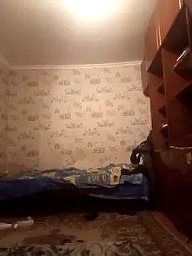 Lauren Amabel online show from March 15, 10:00 pm