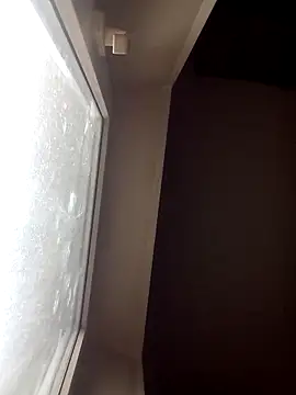 Lauren Amabel online show from March 17, 11:00 am