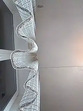 Lauren Amabel online show from October 30, 12:01 am