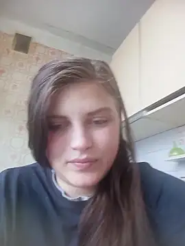 Lauren Amabel online show from April 1, 1:41 pm